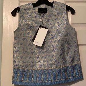 curated by ek thongprasert top